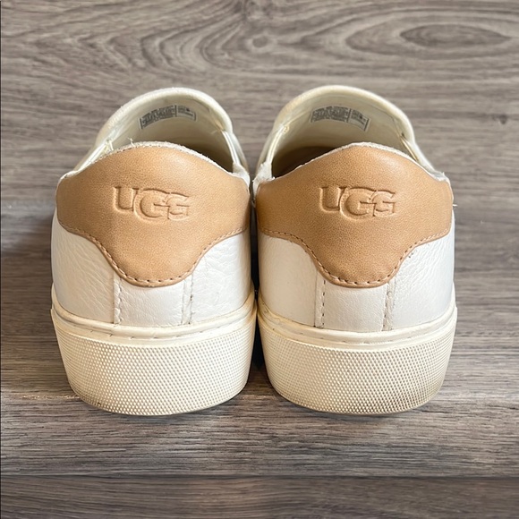 UGG White Flats Slip-On Loafers - Picture 3 of 4